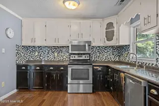 2950 Scotts Hill Loop Road, Wilmington, NC 28411 – photo 15: 31-web-or-mls-DSC06341