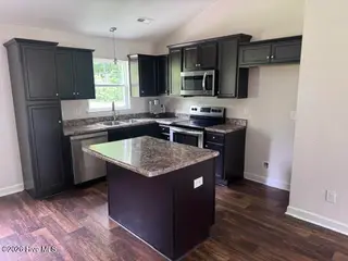 335 James Hedrick Court, Jacksonville, NC 28540 – photo 4: IMG_2363