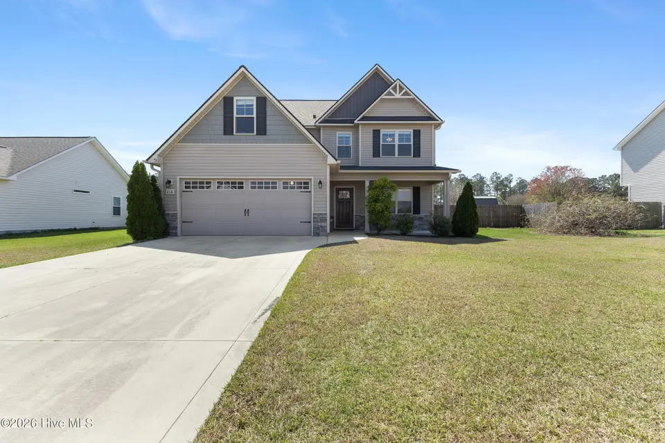 218 Breakwater Drive, Sneads Ferry, NC 28460 – photo 1 of 39: 1_501a0852