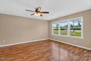 2400 N Hills Drive, New Bern, NC 28562 – photo 3: Living Room