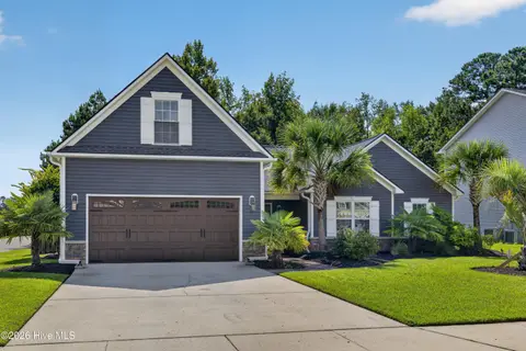 8531 Old Forest Drive NE, Leland