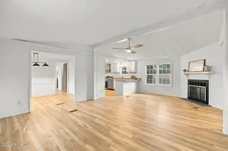 621 Harbor Drive SE, Bolivia, NC 28422 — 3-bedroom manufactured home in Sunset Harbor, Bolivia, NC, photo 15 of 44