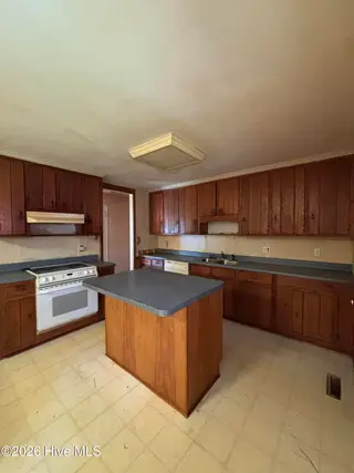 112 Gainey Drive, Goldsboro, NC 27530 — 3-bedroom home, Goldsboro, NC, photo 6 of 16: IMG_0942