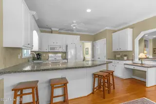 5010 Country Club Drive N, Wilson, NC 27896 – photo 16: 9-web-or-mls-5010-country-club-dr-n-wils