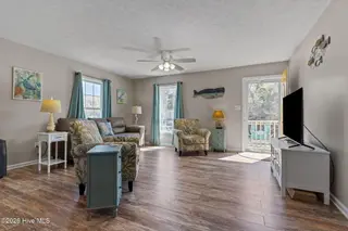 8504 Reed Drive, Emerald Isle, NC 28594 – photo 5: Open Layout