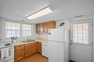 305 Atlanta Avenue, Carolina Beach, NC 28428 – photo 21: Atlanta Ave (43)
