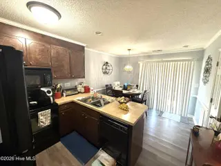 3820 E Vancroft Circle I8, Winterville, NC 28590 – photo 7: Kitchen