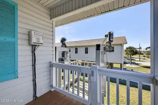 103 Georgia Avenue, Carolina Beach, NC 28428 – photo 15: 103GeorgiaAvenue-13