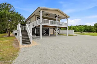 7971 James B White Highway S, Whiteville, NC 28472 – photo 5: 5_7971_james_b_white_hwy_s_005