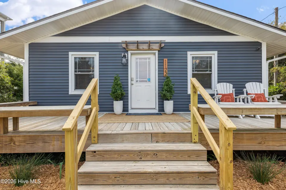 1122 S Topsail Drive, Surf City, NC 28445 – photo 1 of 65: GI - 1122 S Topsail Dr - Rental-4