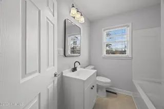 216 Nunn Street, Havelock, NC 28532 – photo 10: 11-web-or-mls-0C0A2294