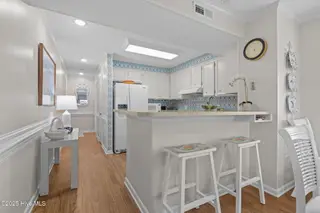 2111 W Ft Macon Road 251, Atlantic Beach, NC 28512 – photo 16: 20-web-or-mls-1S3A8313