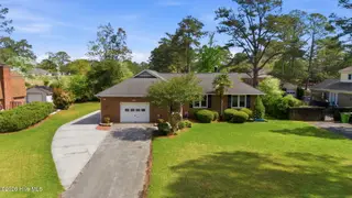 253 Shoreline Drive, New Bern, NC 28562 – photo 3: 1-web-or-mls-dji_20260406112017_0389_d