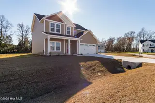 208 Shadow Grass Court, Stella, NC 28582 – photo 3: Front Exterior