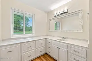 5004 Trent Woods Drive, Trent Woods, NC 28562 – photo 23: 29-web-or-mls-DSC_8657_edit