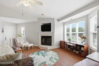 413 Commerce Avenue C, Morehead City, NC 28557 – photo 12: View of living room