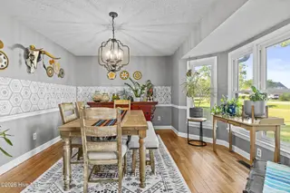 115 Bayshore Drive, Elizabeth City, NC 27909 — 3-bedroom home in Brickhouse Point, Elizabeth City, NC, photo 23 of 45: 38_dsc00084