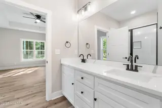 185 Shagbark Court, West End, NC 27376 – photo 16: 12_primary bath
