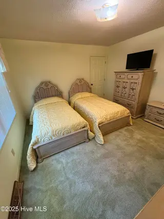 1701 S Nc 41 And 111 Highway, Beulaville, NC 28518 — 4-bedroom home, Beulaville, NC, photo 22 of 27: Bedroom 3