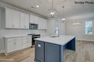 102 Lennox Lane, Hampstead, NC 28443 – photo 12: 413NWildIndigoEdit-22