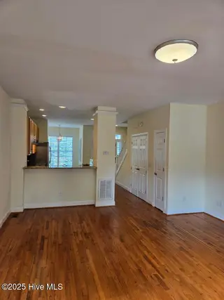 617 S 2nd Street, Wilmington, NC 28401 – photo 5: 620419147