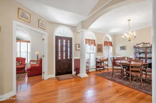 5 Fur Court E, Pinehurst, NC 28374 – photo 5: 5 Fur Ct E Pinehurst(06 of 47)