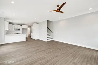 305 Birmingham Avenue 2, Carolina Beach, NC 28428 — 4-bedroom townhome, Carolina Beach, NC, photo 14 of 27: 215SpartanburgAvenueUnit1-15