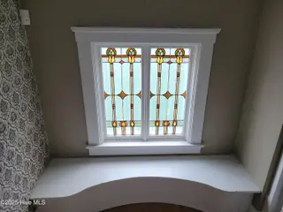 106 S 5th Avenue, Wilmington, NC 28401 – photo 10: Main Staircase Landing