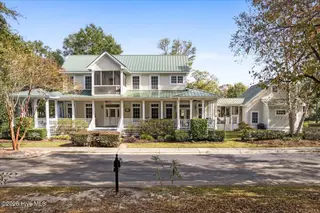 9218 Horseshoe Lake Road SW, Calabash, NC 28467 — 4-bedroom home in Devaun Park, Calabash, NC, photo 1 of 72: 9218 Horseshoe Lake