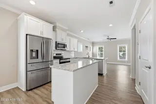 236 Leonda Drive, Beaufort, NC 28516 – photo 19: 28-web-or-mls-236 Leonda Dr 053