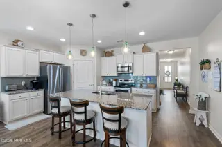 580 Slippery Rock Way, Calabash, NC 28467 — 3-bedroom home in The Farm, Calabash, NC, photo 10 of 46: Kitchen