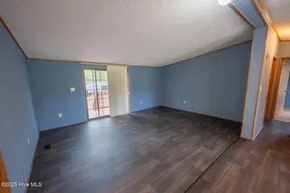 270 Duck Creek Road, Washington, NC 27889 – photo 8: 007 Living Room