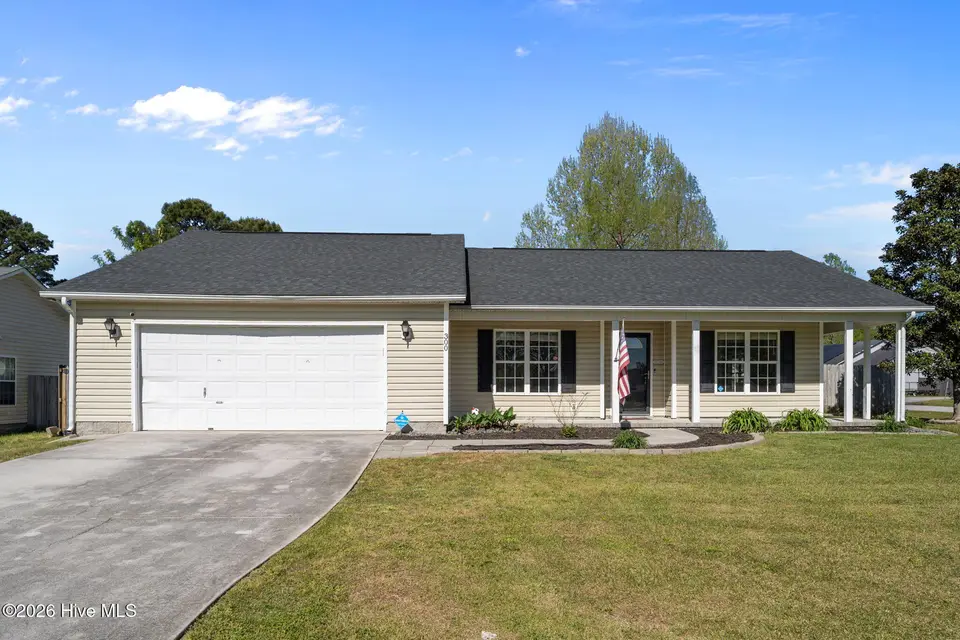 300 Carlisle Court, Jacksonville, NC 28540 – photo 1 of 37: Front of Home