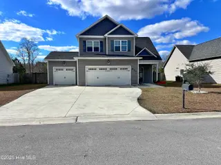 820 Tuscarora Trail, Jacksonville, NC 28546 – photo 3: IMG_5916