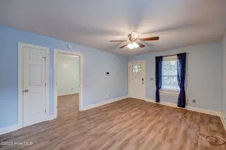 212 S 11th Street, Wilmington, NC 28401 – photo 14: 212S11thStreet(16)