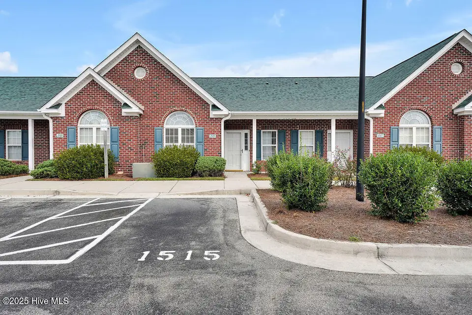 1515 Honeybee Lane, Wilmington, NC 28412 – photo 1 of 36: 1515HoneybeeLane-2