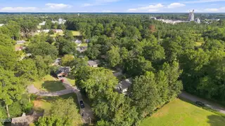 3655 Hillcrest Drive, Farmville, NC 27828 – photo 13: 14-web-or-mls-DJI_20260909171951_0852_D