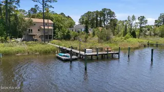 913 Hearthside Court, New Bern, NC 28560 – photo 6: Waterside view
