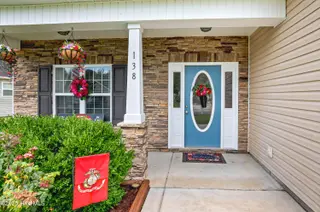 138 Cavalier Drive, Jacksonville, NC 28546 – photo 5: 05
