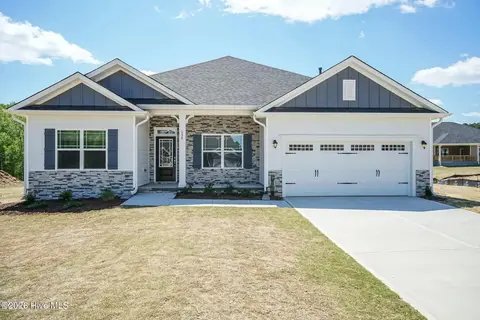 2113 Sandbrook Loop, Leland