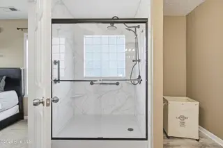 2820 Walter Drive, New Bern, NC 28562 – photo 12: Shower