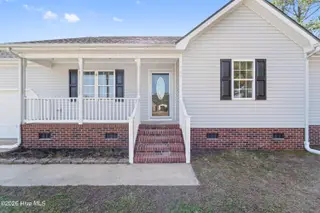 107 Simeon Court, Elizabeth City, NC 27909 – photo 4: DSC00222