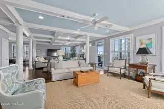 104 Gallants Lane, Beaufort, NC 28516 — 5-bedroom home in Gallants Landing, Beaufort, NC, photo 11 of 52: Living Area