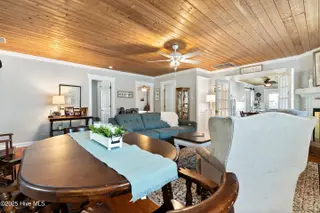 1017 N Lord Street, Southport, NC 28461 – photo 11: living room 3