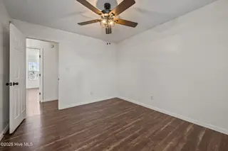 122 Tanbark Drive, Jacksonville, NC 28546 — 3-bedroom home in Aragona Village, Jacksonville, NC, photo 22 of 53: Bedroom 2
