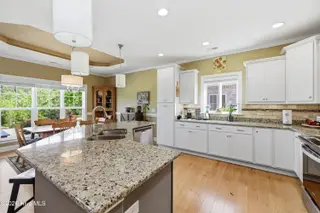 8469 Oak Abbey Trail NE, Leland, NC 28451 — 4-bedroom townhome in Compass Pointe, Leland, NC, photo 14 of 53