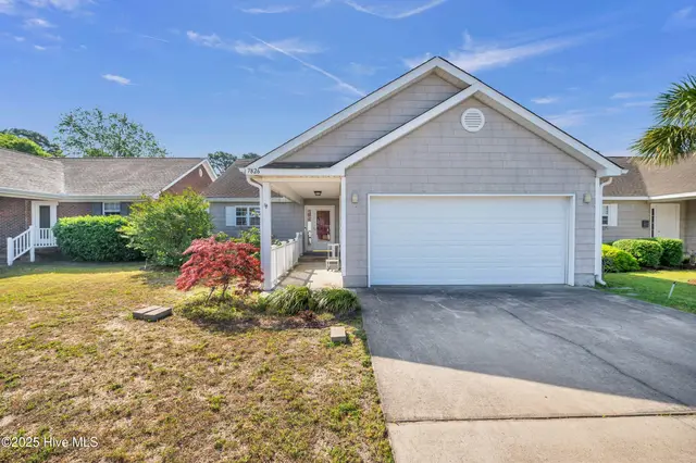 7826 Chip Shot Way, Wilmington, NC 28412