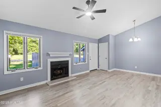 15a Masters Court Drive, New Bern, NC 28562 — 2-bedroom townhome in River Bend, New Bern, NC, photo 2 of 36: 15a Masters Court Drive