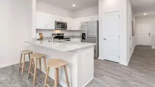 605 Wilder Bloom Path, Aberdeen, NC 28315 – photo 3: Kitchen