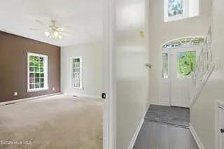 410 Stately Pines Road, New Bern, NC 28560 – photo 7: 410 Stately Pines Road